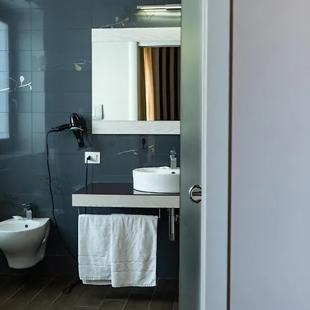 S 酒店 新乔瓦尼提蒂诺