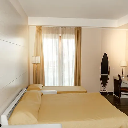 S 酒店 新乔瓦尼提蒂诺