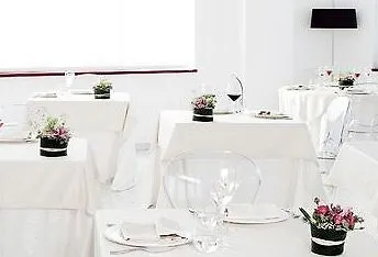 Hotel S 4*